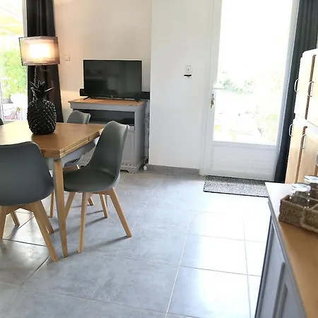Jolie Villa Loc-Saisonniere - La Petite Cocagne Alleins Buitenkant foto